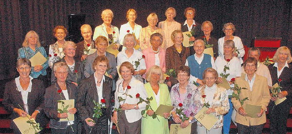 Foto der Goldenen Abiturientinnen am TGG 2008