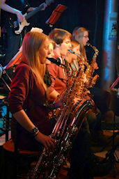 Foto vom Auftritt der Groove Gang bei der Benefizparty der Lions-Clubs 2014