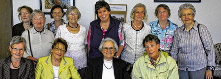 Foto vom Treffen der Diamantenen Abiturientinnen des TGG (2015)