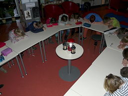 Foto vom Leseabend in der Bibliothek am 13.11.2015