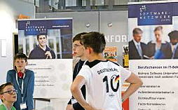 Foto vom Roboter-Wettbewerb in Aurich 2016