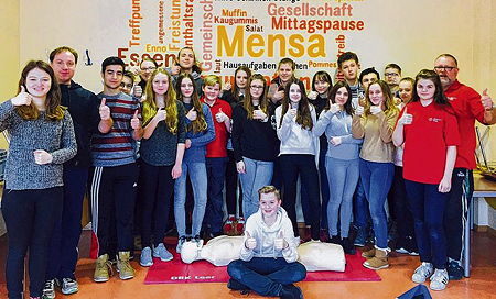 Foto vom Team des TGG-Schulsanitätsdienstes beim Arbeitswochenende (2017)