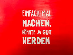 Foto von Ergebnissen der Kunst-AG 2018/19
