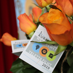Foto von der Preisverleihung des 1. Kurzfilmwettbewerbes 'TELETTA FILMT' 2019