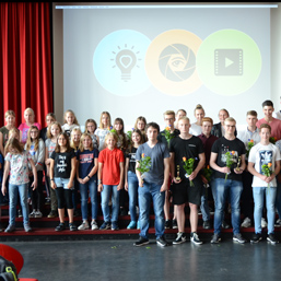 Foto von der Preisverleihung des 1. Kurzfilmwettbewerbes 'TELETTA FILMT' 2019