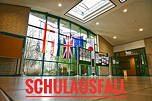 Foto des Foyers von Frank Wieligmann mit Hinweis 'Schulausfall'