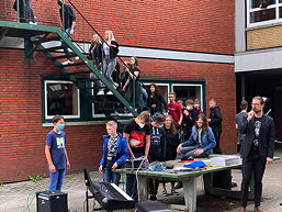Foto vom Schulhofkonzert Juli 2021 (Frank Wieligmann)