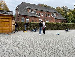 Foto der Spieleausleihe-AG (November 2022)