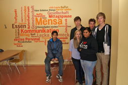 Foto von Arbeiten der Seminarfächer 'Konzepte zur Gestaltung des öffentlichen Raums' (Schuljahr 2010/11)