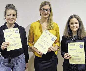 Foto der Gewinner des Schalom-Chaver-Preises 2017